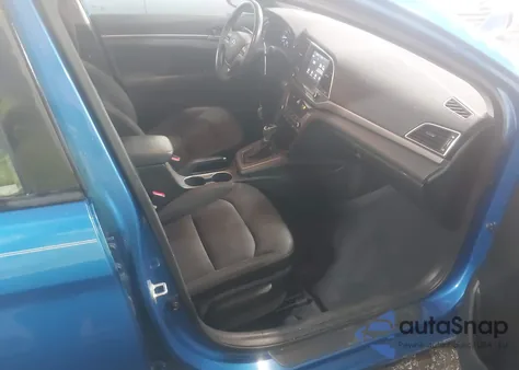 2017 Hyundai Elantra Value Edition z USA, uszkodzony, nr VIN KMHD84LF3HU363149